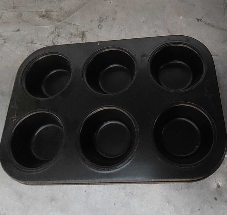 Казан и сковорода. Чашка. . Форма для выпечки Бу