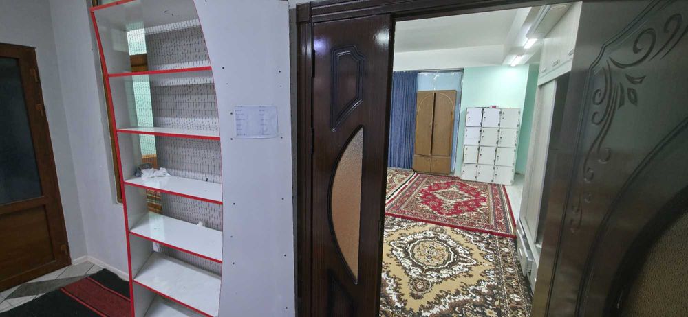 ОФИС ИЖАРАГА (Карвон бозор ёнида) ёки оилага узок муддатга яшашга.