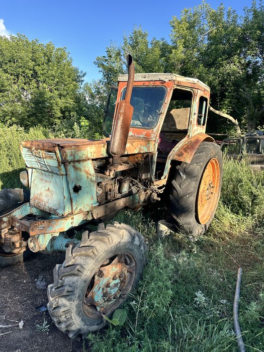 Продам т-40        .