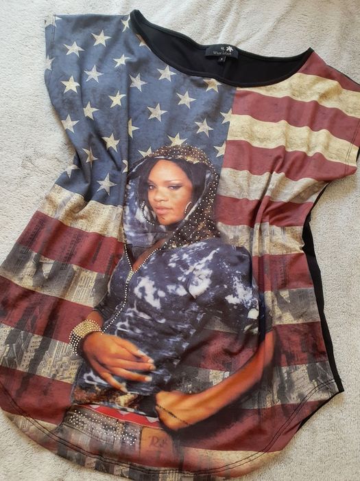 Tricou White Lilyum Rihanna S-M nou fără etichetă bumbac cu strasuri