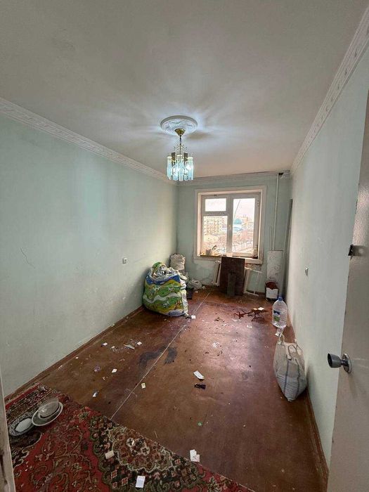 Продаётся 4-комнатная квартира 4-этаже 5-этажном Адрес Согдиана Мечет