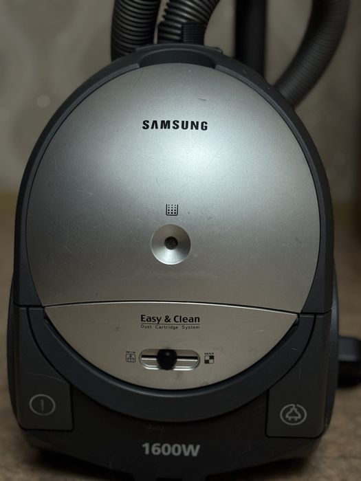 Продам пылесос Samsung