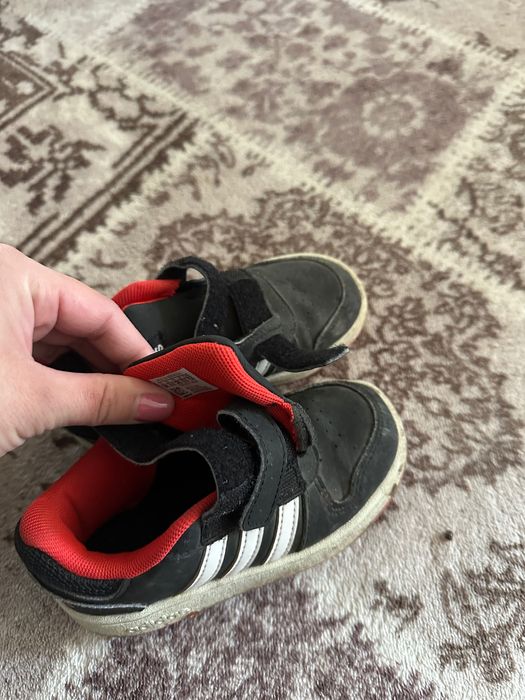 Детски оригинални маратонки адидас + други