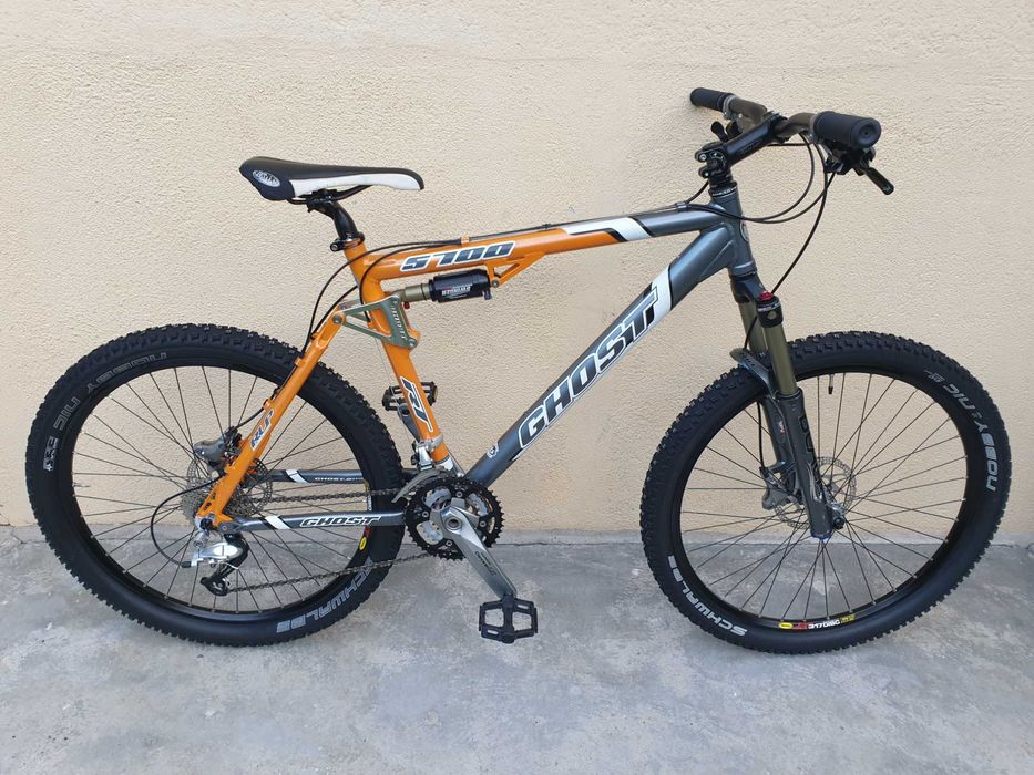 Bicicleta Ghost S100, full suspension pe aer