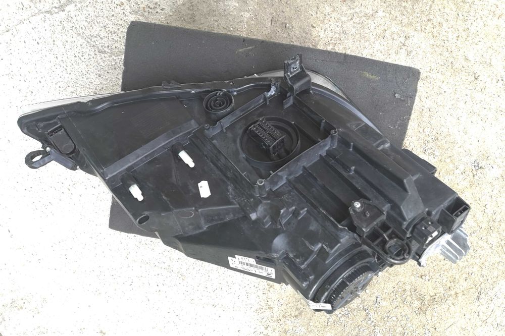 Оригинален фар Сеат Леон  Seat Leon Full Led