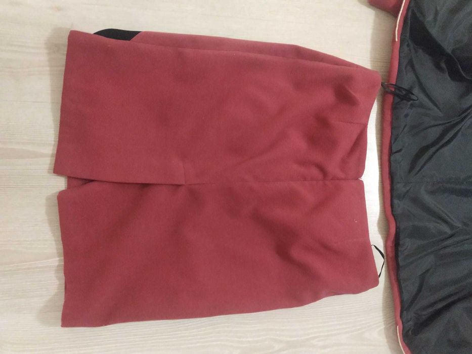 Costum dama doua piese rosu