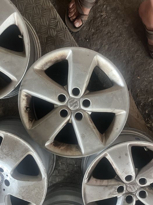 Оригинални джанти за Сузуки 5.114.3.17