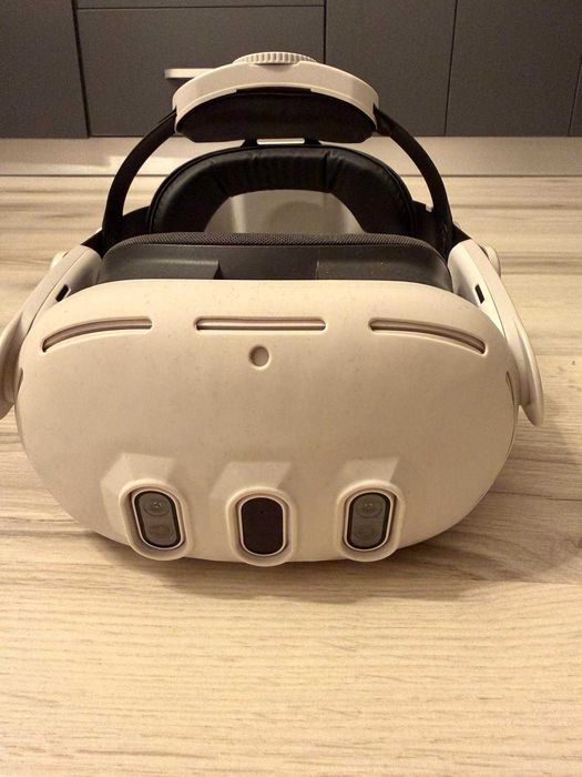 Ochelari VR META Quest 3 Accesorii incluse