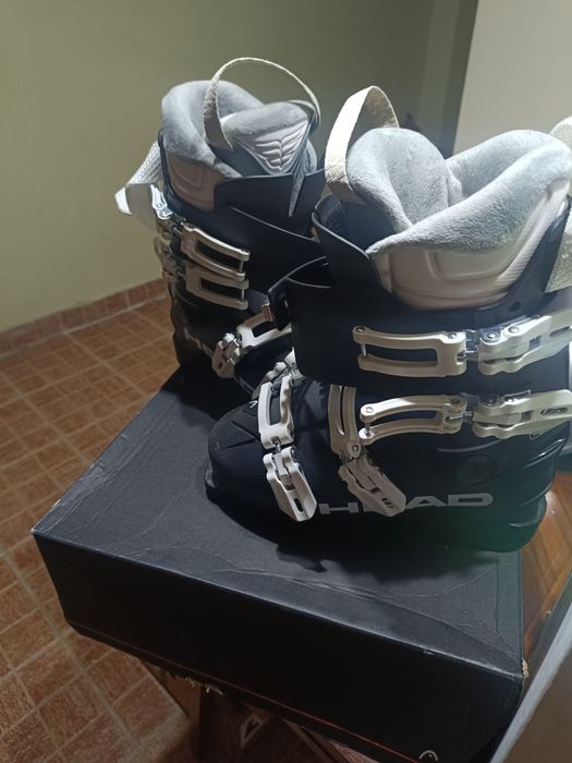 Vand skiuri si clăpari