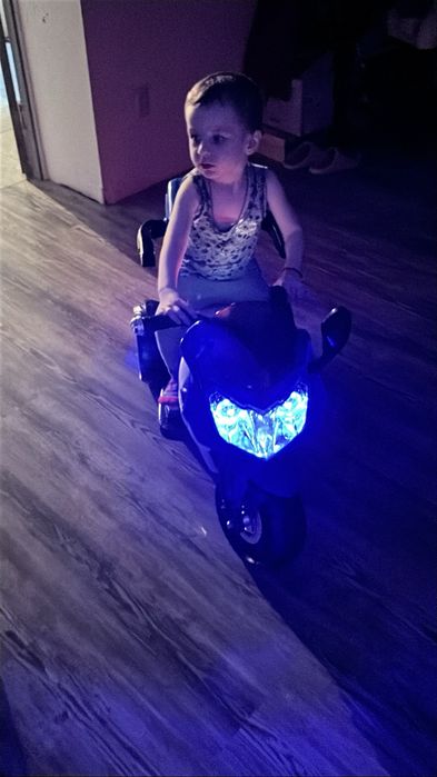 Детский электромотоцикл