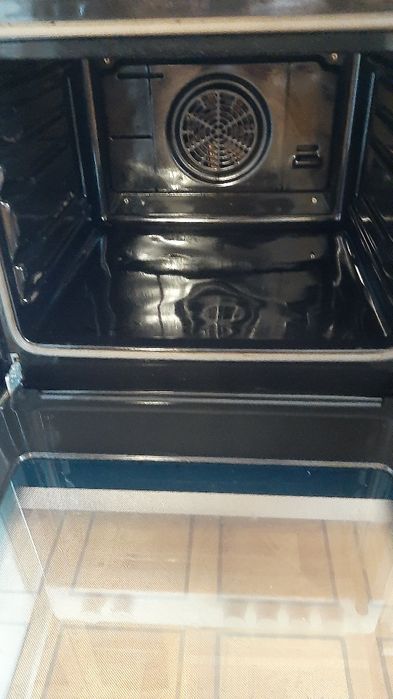 Продам газовую плиту Bosch