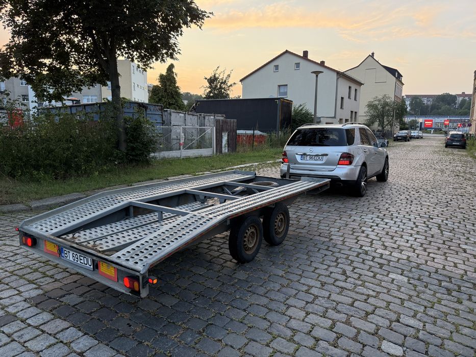 Ansamblu Mercedes Benz ML 320cdi + Platforma Boro 2,7 t