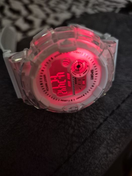 Ceas sport  unisex alb