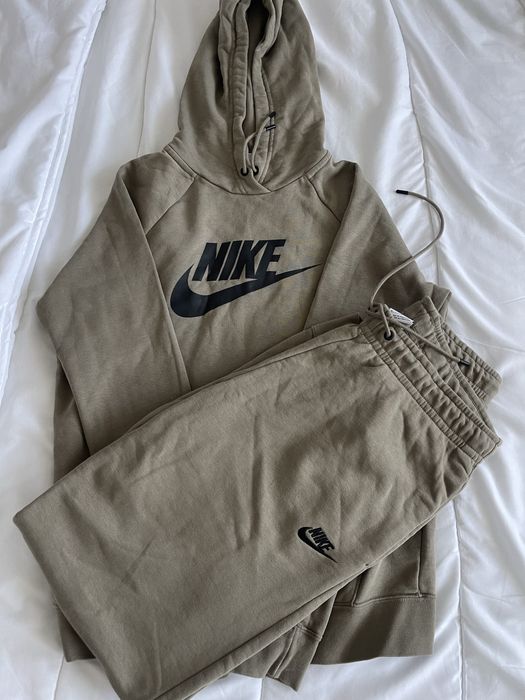 Екип Nike размер М