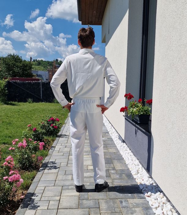 Înbrăcăminte alba de botez