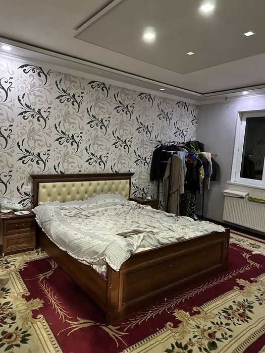 Коттедж сотилади 4 сотих 2 этаж+ 2сотих ер