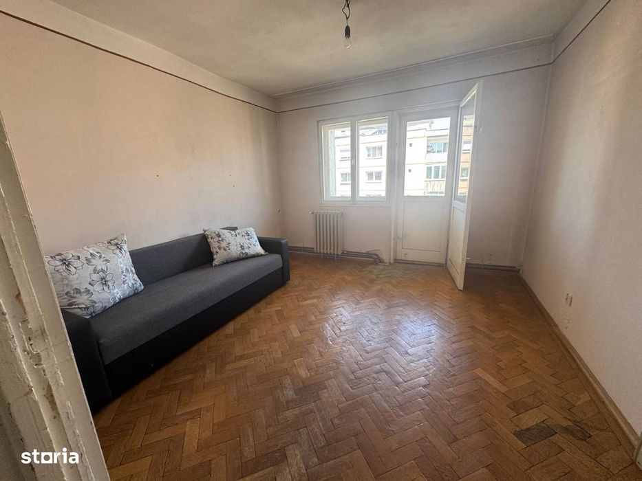 Apartament de renovat, 80mp, bloc cu lift, Sibiu