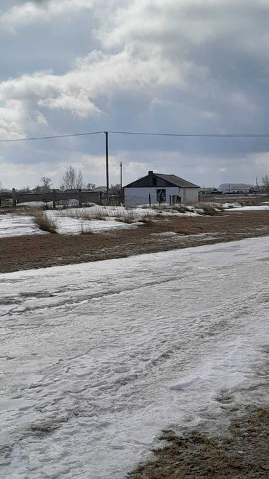 База помещение с прилегающей территорией