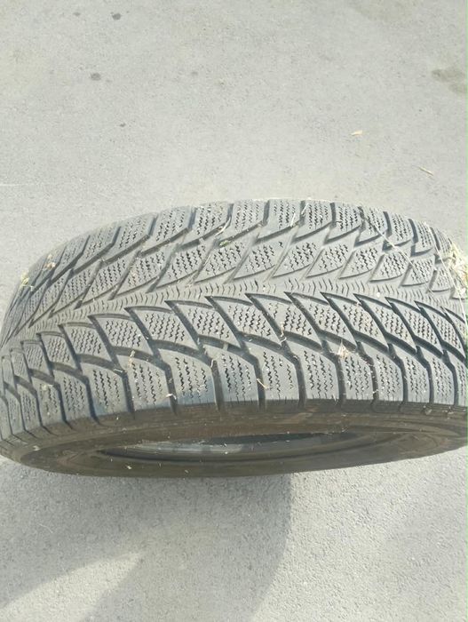 Продам зимние шины