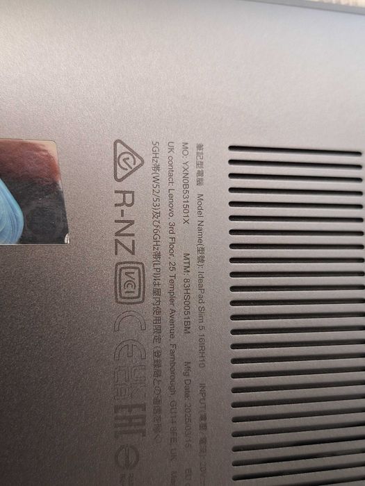 Лаптоп Lenovo ip slim 16 IRH10