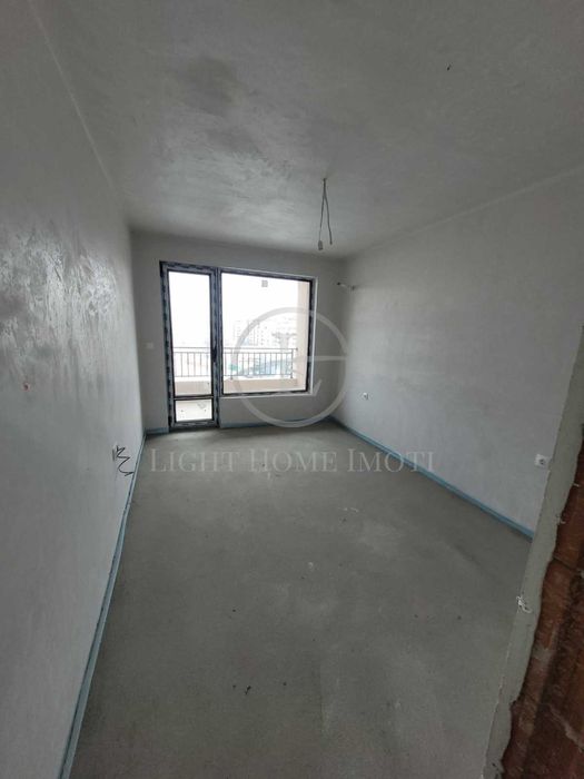 Продава се Двустаен апартамент в Пловдив, Гагарин - 70 кв.м за 1793 €/кв.м - Снимка #3