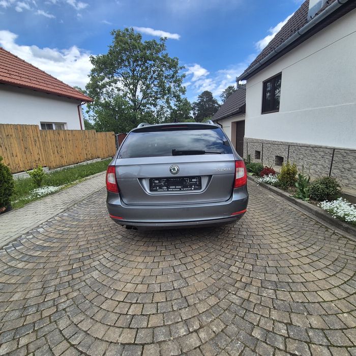 Skoda Suberb , diesel , 4x4 , navi ,clima , Xenon ,Highline , Germania ,2010