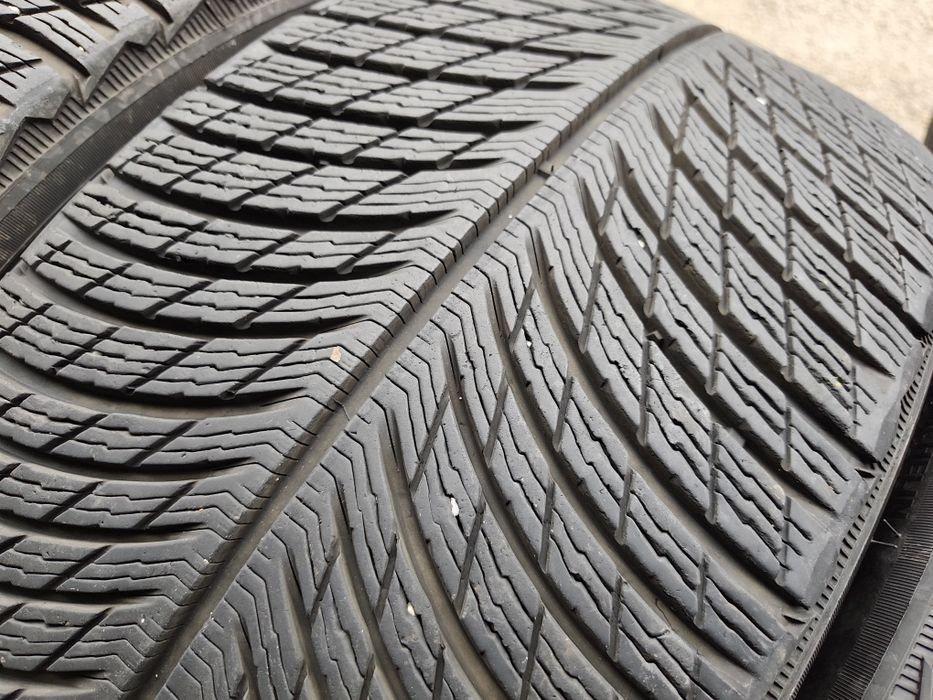 285/40/21" 4бр Michelin pilot alpin 5 suv, dot2224,7mm