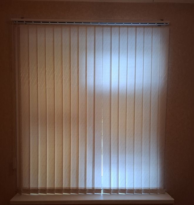 Продам жалюзи на окна