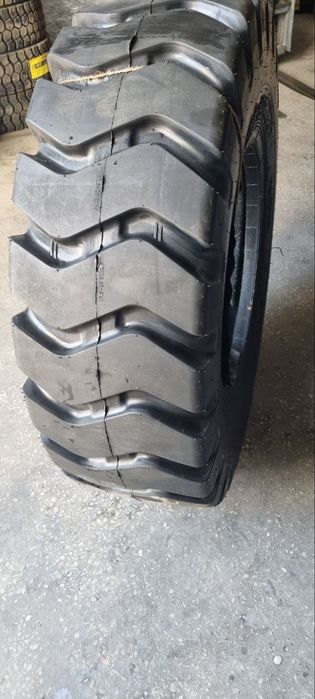 Шина для спец техники 17.5-25