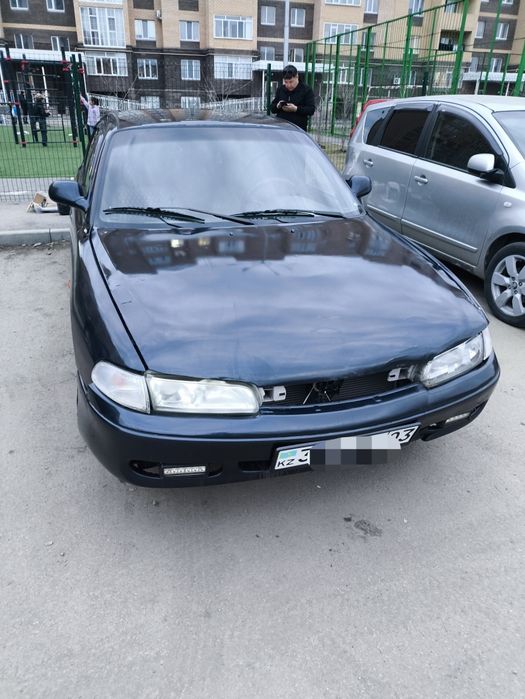 Продам Мазду Кронос на ходу