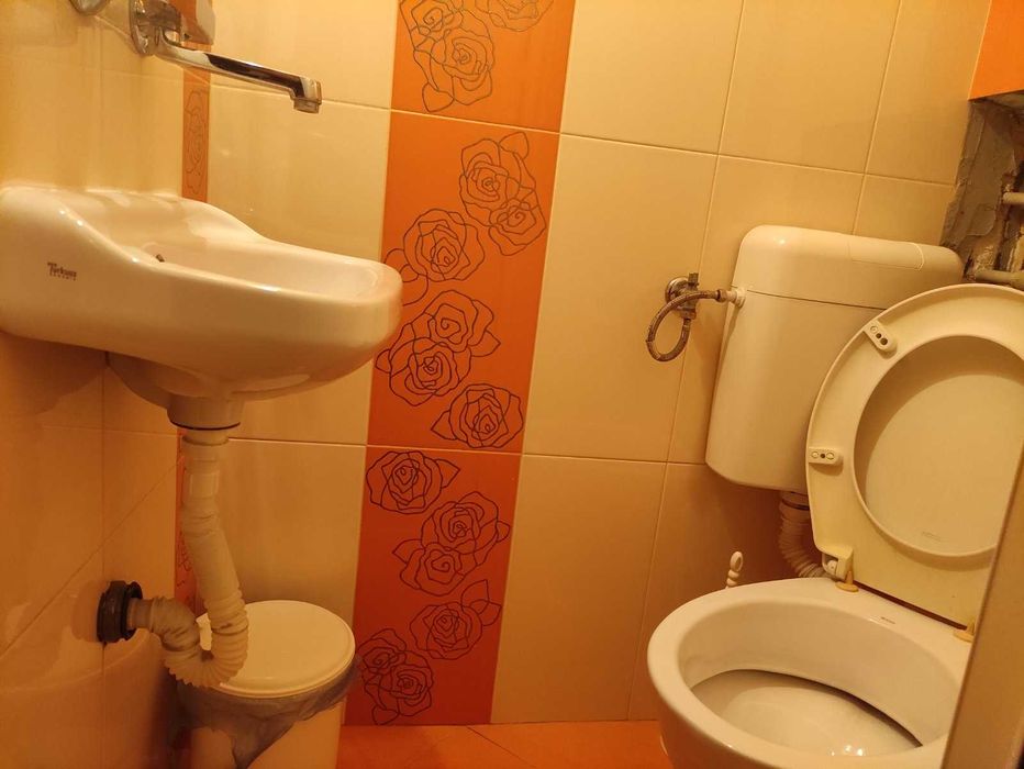 Дава се под наем Тристаен апартамент в Бургас, Зорница - 80 кв.м за 438.6 € - Снимка #11
