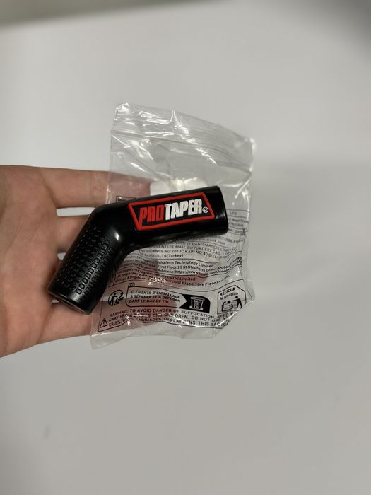 Гумено предпазно краче за лост на съединителя – защита за обувки