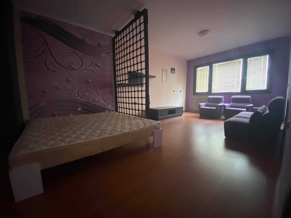 Дава се под наем Тристаен апартамент в Бургас, Славейков - 70 кв.м за 255 € - Снимка #4