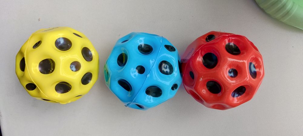 мячик антистресс попрыгунчик moon ball