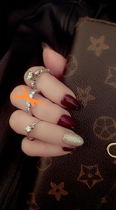 Продаются серебряные кольца, кулоны