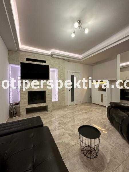 Продава се Къща в с. Брестник, Област Пловдив - 250 кв.м за 1592 €/кв.м - Снимка #2