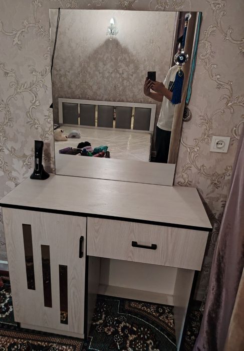 yangi spalni sotiladi