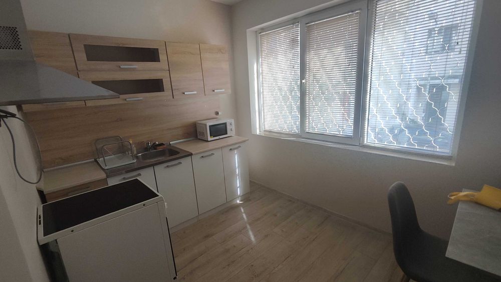 Дава се под наем Двустаен апартамент в Варна, Генералите - 78 кв.м за 458.49 € - Снимка #6