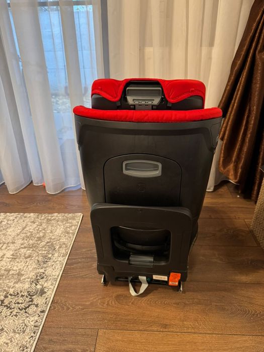 Vand scaun auto Britax romer rotativ cu picior