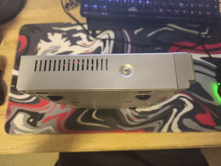 Digital satelite receiver