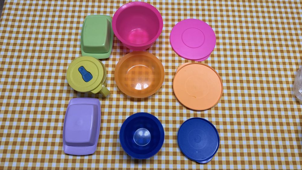 Tupperware за все 8000