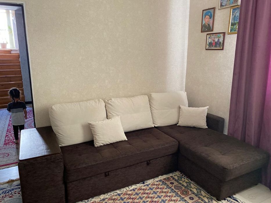 Продам диван в отличном состоянии