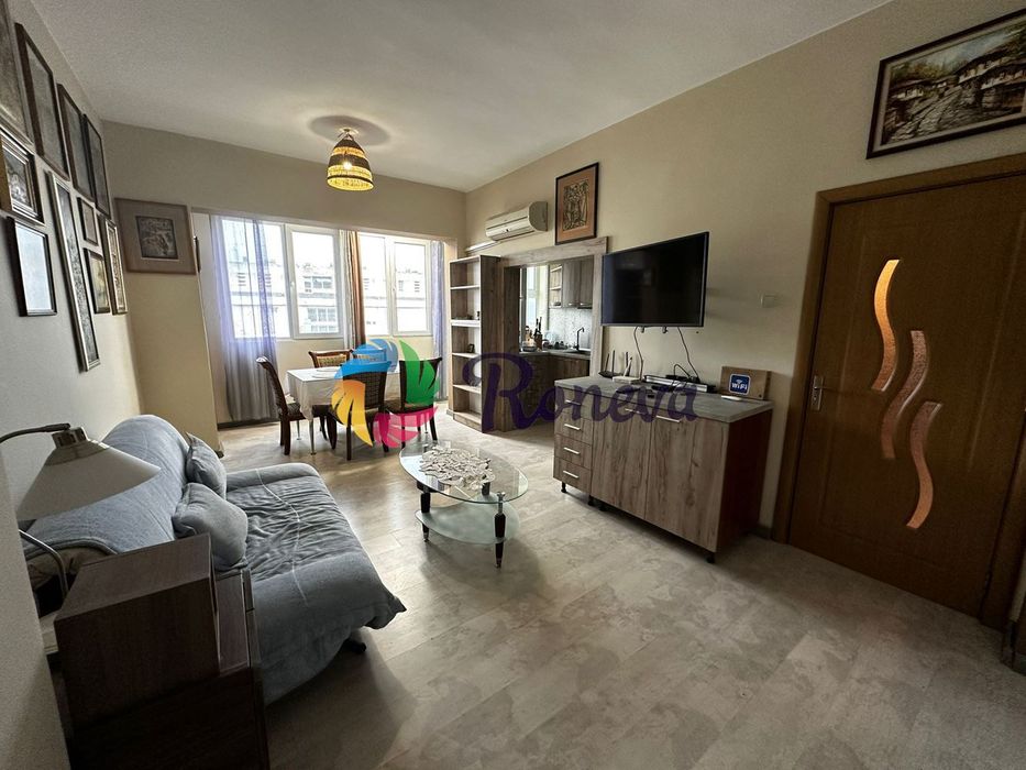 Продава се Двустаен апартамент в Варна, Център - 56 кв.м за 3338 €/кв.м - Снимка #1