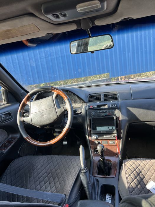 Машина nissan maxima механика 2.0