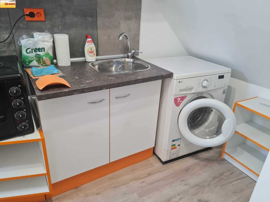 Дава се под наем Ателие в Плевен, Идеален център - 25 кв.м за 147.9 € - Снимка #3