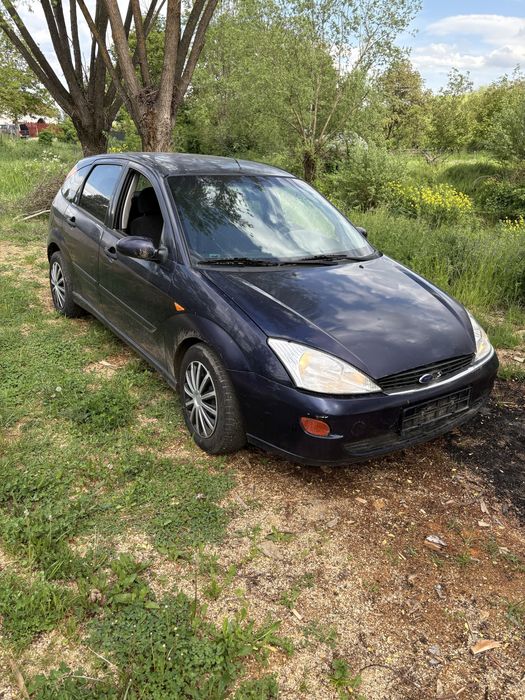 Vamd ford focus 1.8 TDDI pentru piese s au pentru câmp