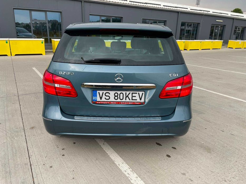 Mercedes-Benz Clasa B 200 CDI