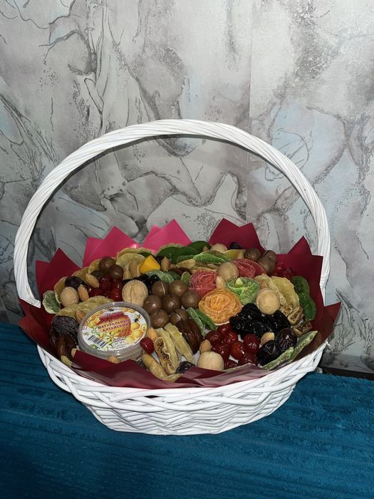 Букет из сухофруктов