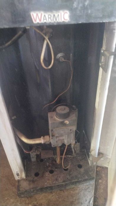 Продам бу газовый котел