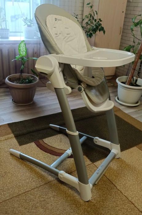 Продам столик шезлонг